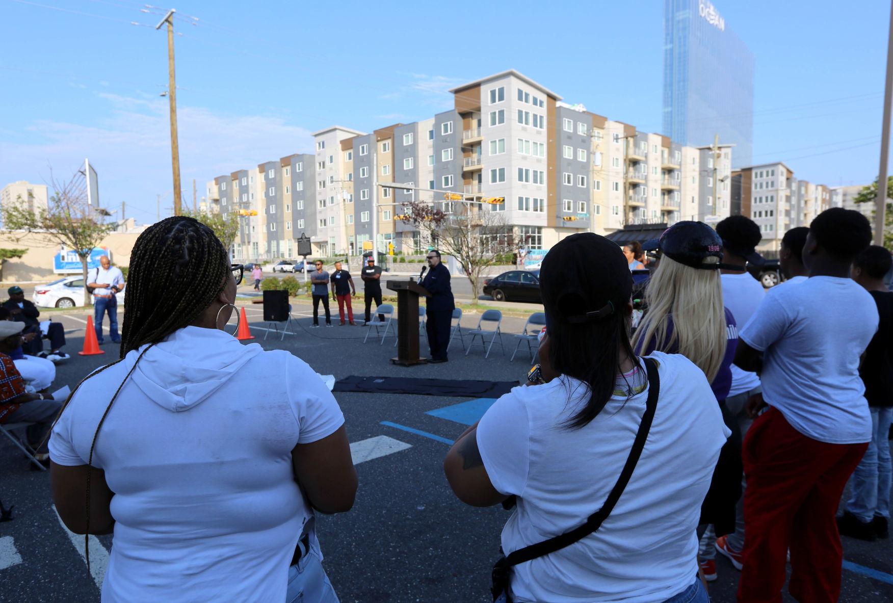 073019_nws_walk (3)